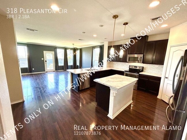 Building Photo - 318 Pleasanton Cir