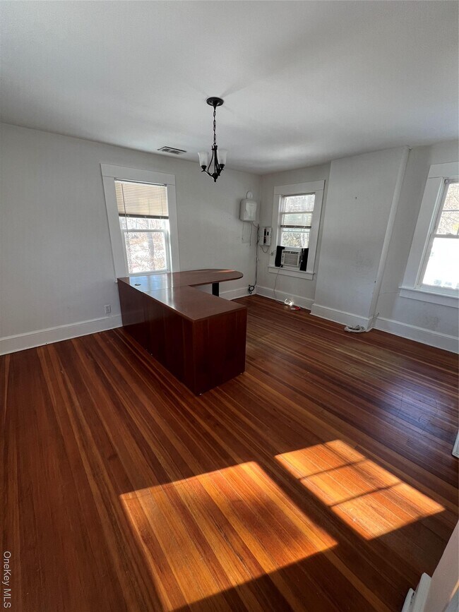 Building Photo - 26 Pump House Rd