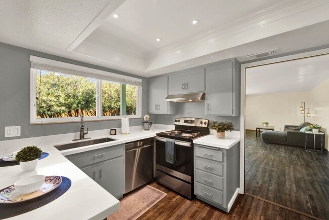 Building Photo - 162 Isle Royale Cir