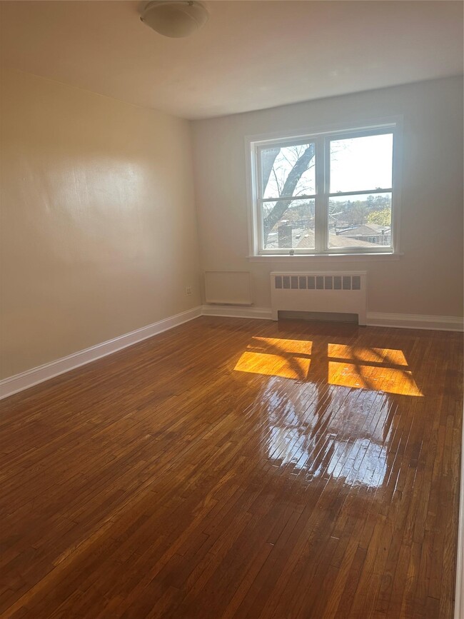 Building Photo - 4029 Murdock Ave