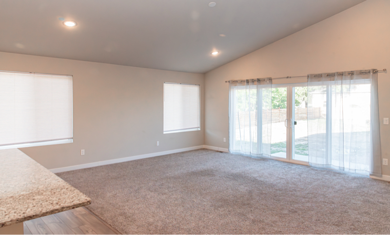 Building Photo - 970 S Knox Dr