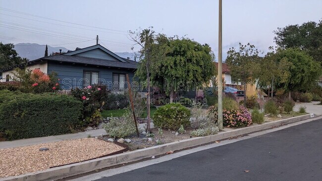 Building Photo - 7849 Beckett St
