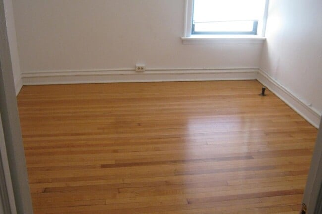 Floorplan - 1440 E. 52nd Street