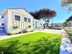 Building Photo - Verdura Street