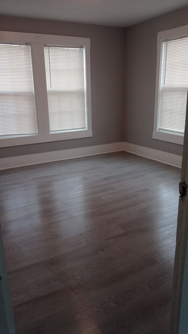 Building Photo - Gorgeous all renovated Home in Freeport, TX!