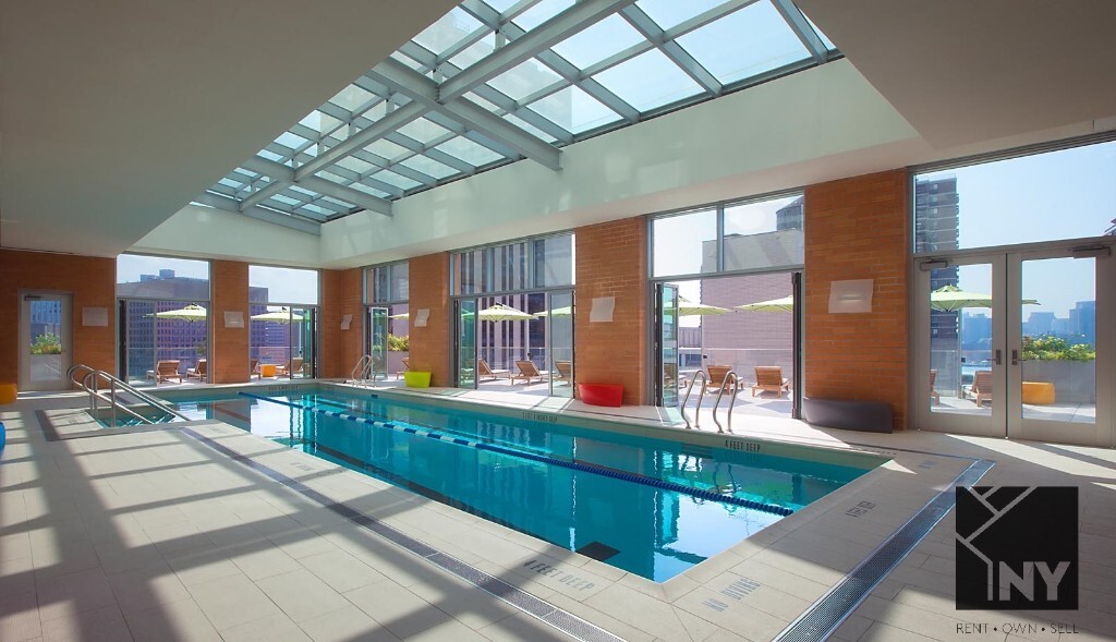 Building Photo - 111 Fulton St