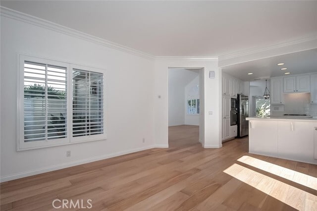 Building Photo - 2720 Point Del Mar
