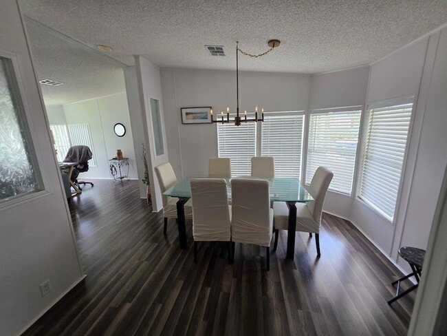 Building Photo - 6765 Spanish Lakes Blvd