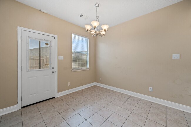 Building Photo - 8714 Thistlemoor Ln