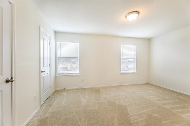 Building Photo - 13709 Vigilance St