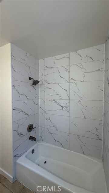 Building Photo - 874 W El Repetto Dr