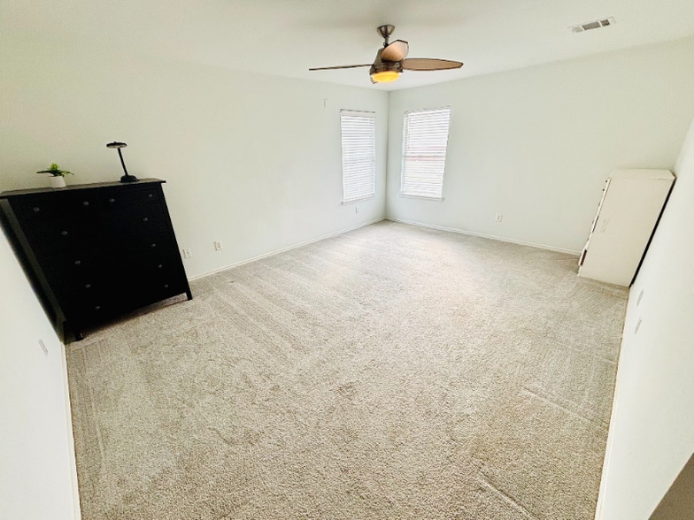 Building Photo - 3739 Brighton Springs Ln