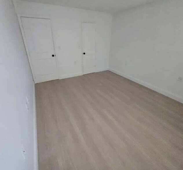 Building Photo - 6935 NW 179th St