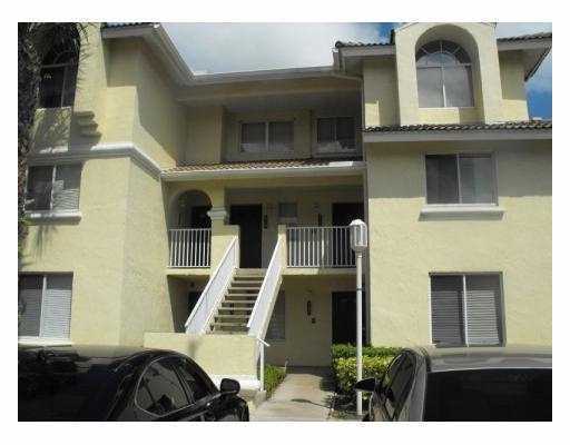 Building Photo - 13112 Glenmoor Dr