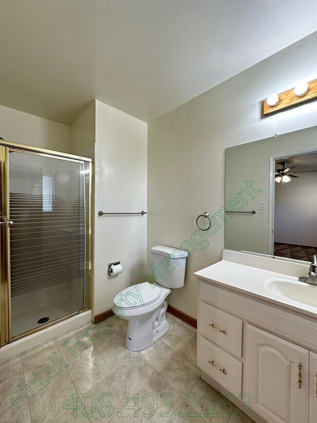 Building Photo - 965 Amstutz Dr