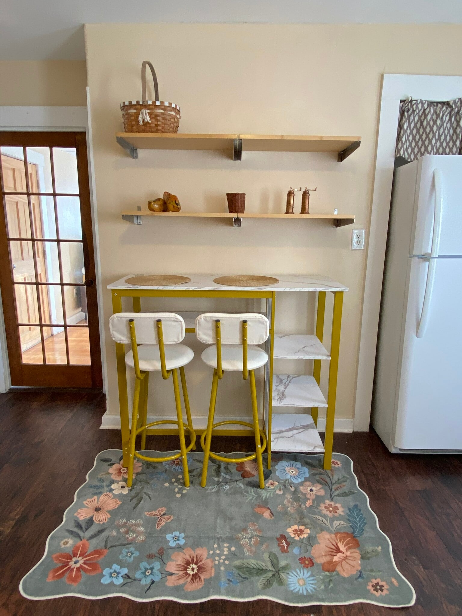 Kitchen - 123 Endicott St