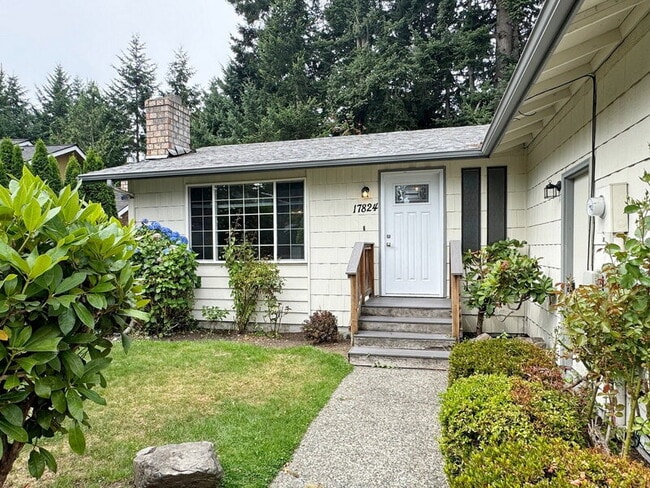 Building Photo - 17824 66th Pl W