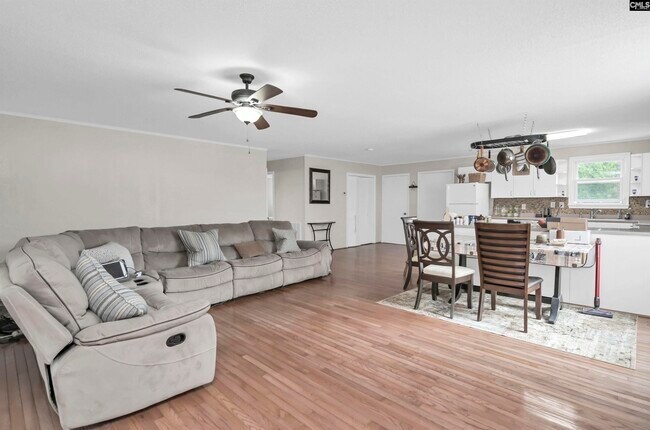 Building Photo - 315 Gardners Terrace Rd