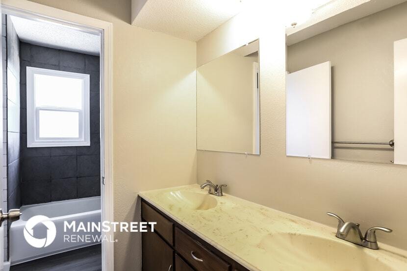 Building Photo - 19801 E Millhaven St