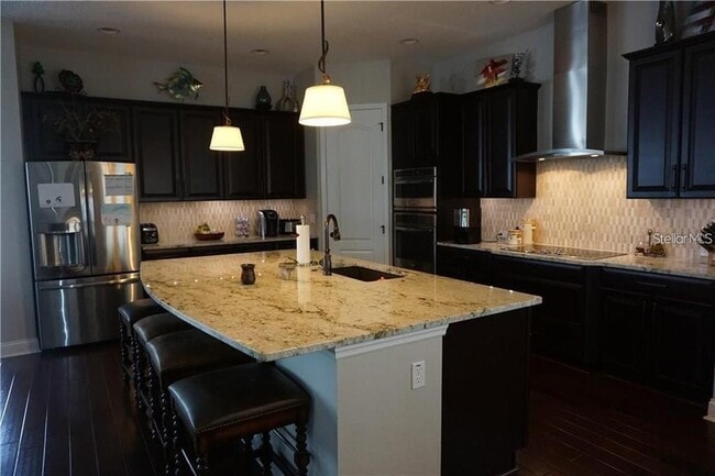 Building Photo - 8631 Laureate Blvd