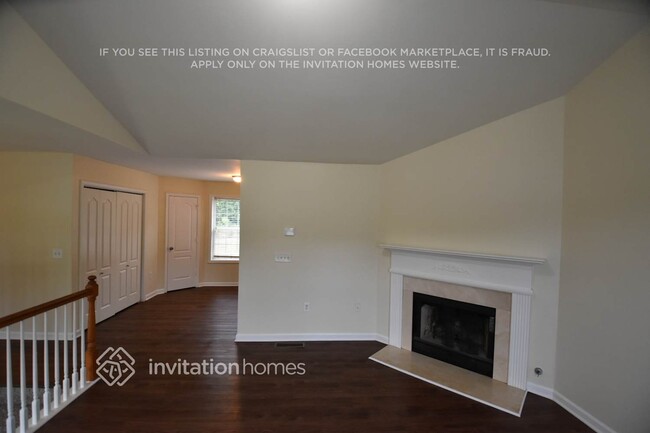 Building Photo - 5049 Luxford Dr