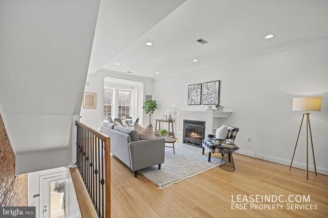 Building Photo - 21 Q St NW