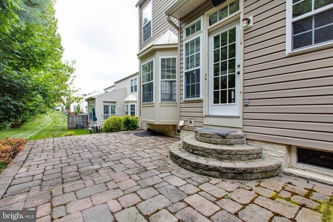 Building Photo - 6311 Stockbridge Overlook Ct