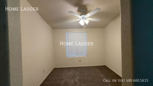 Building Photo - 440 N Leoma Ln