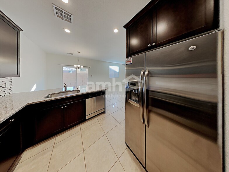 Building Photo - 10623 Occlusion Ct