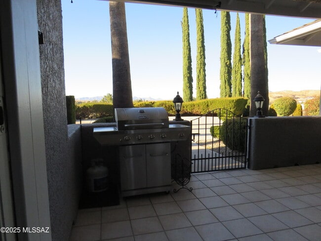 Building Photo - 2509 N Mesquite Pl