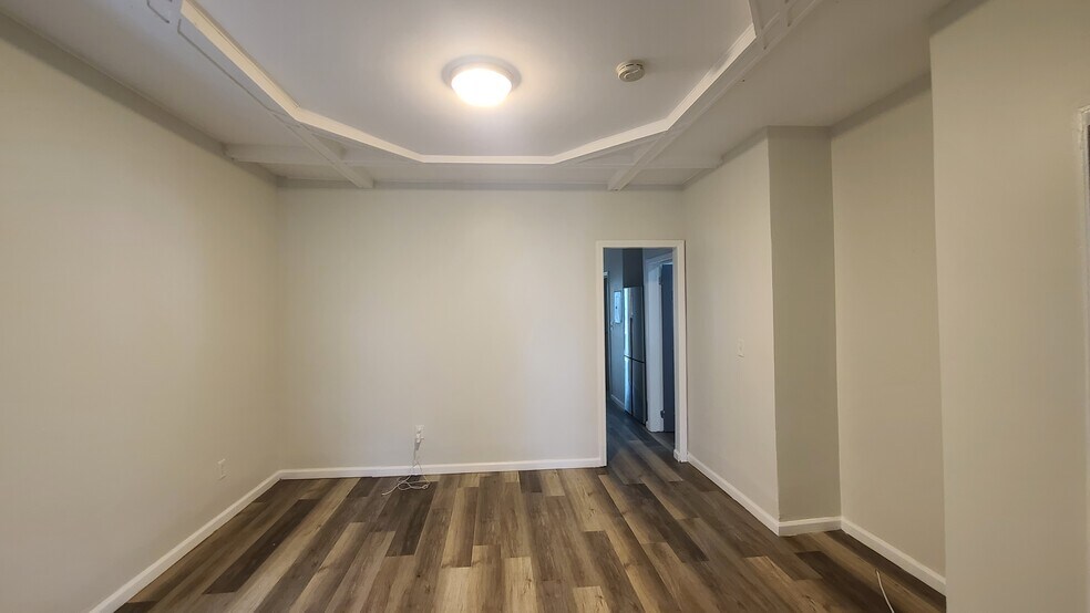 Building Photo - 89 Wegman Pky