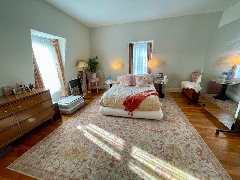 Building Photo - 36 Central Ave