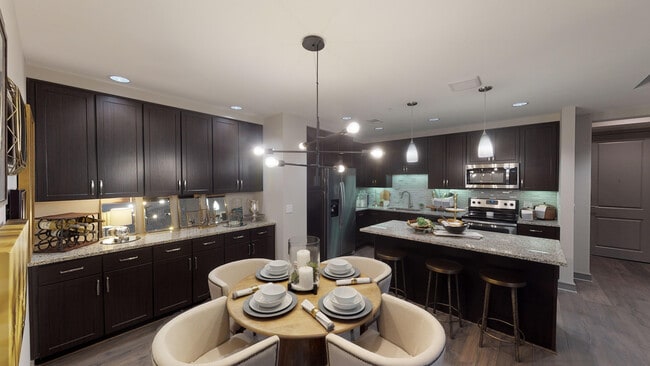 Primary Photo - 901 Memorial City Way