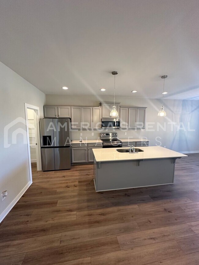 Building Photo - MOVE IN SPECIAL!! Home for Rent in Cullman, AL! Sign a 13 Month Lease by 6/15/26 to receive HALF-...