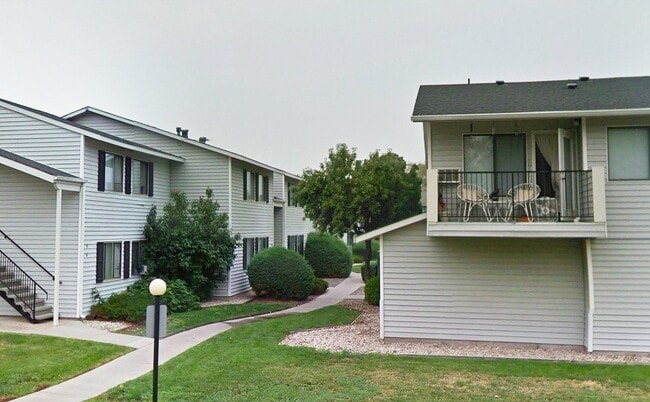 Building Photo - 1775 Auction Rd