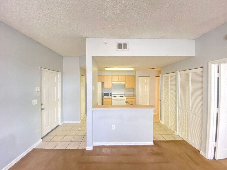 Building Photo - 10831 Windsor Walk Dr