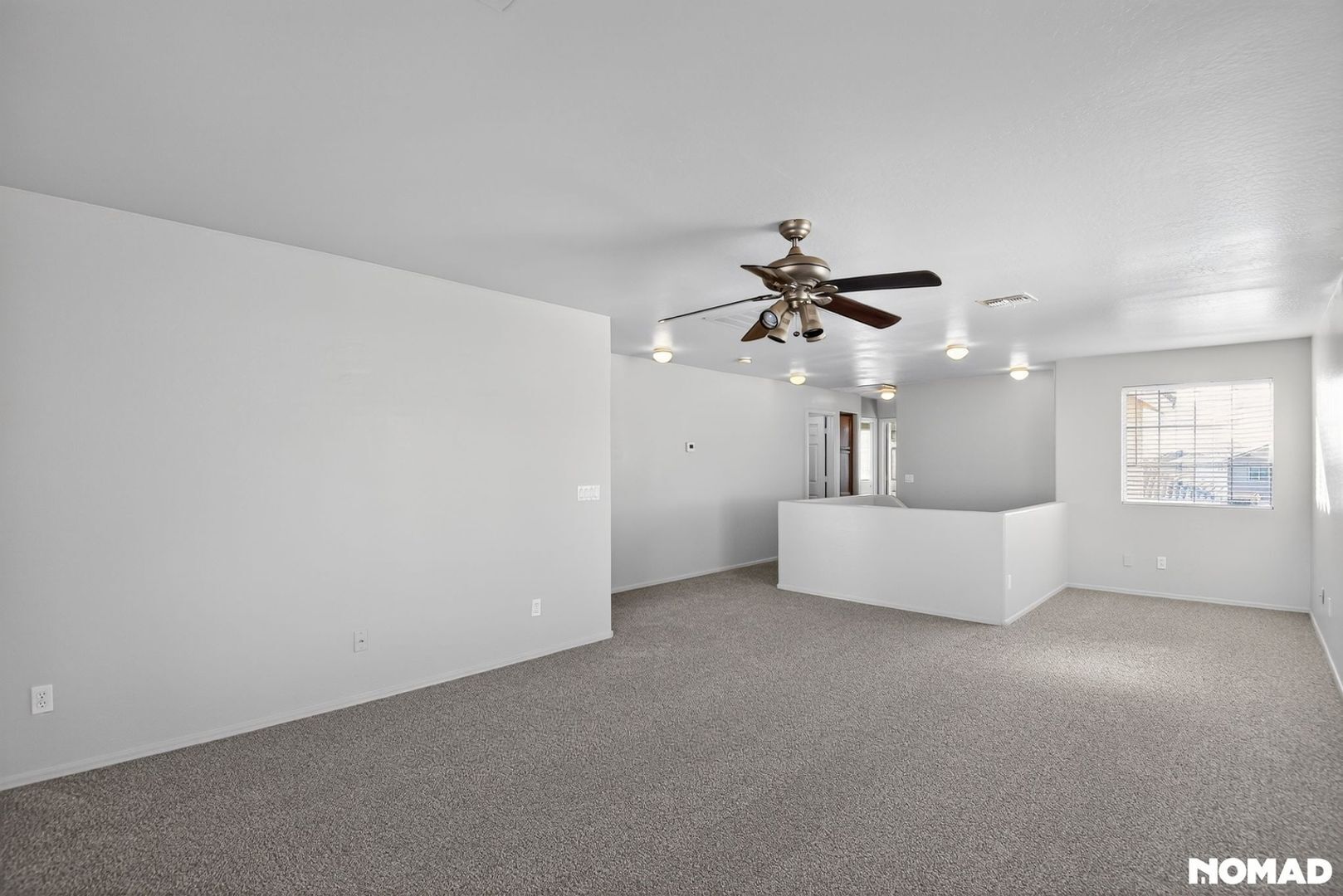 Building Photo - 22066 W Solano Dr