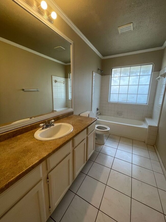 Building Photo - PICTURE PERFECT 3/2 Home in Superb Location in Highly Desirable Park Glen Neighborhood!(( Keller ...