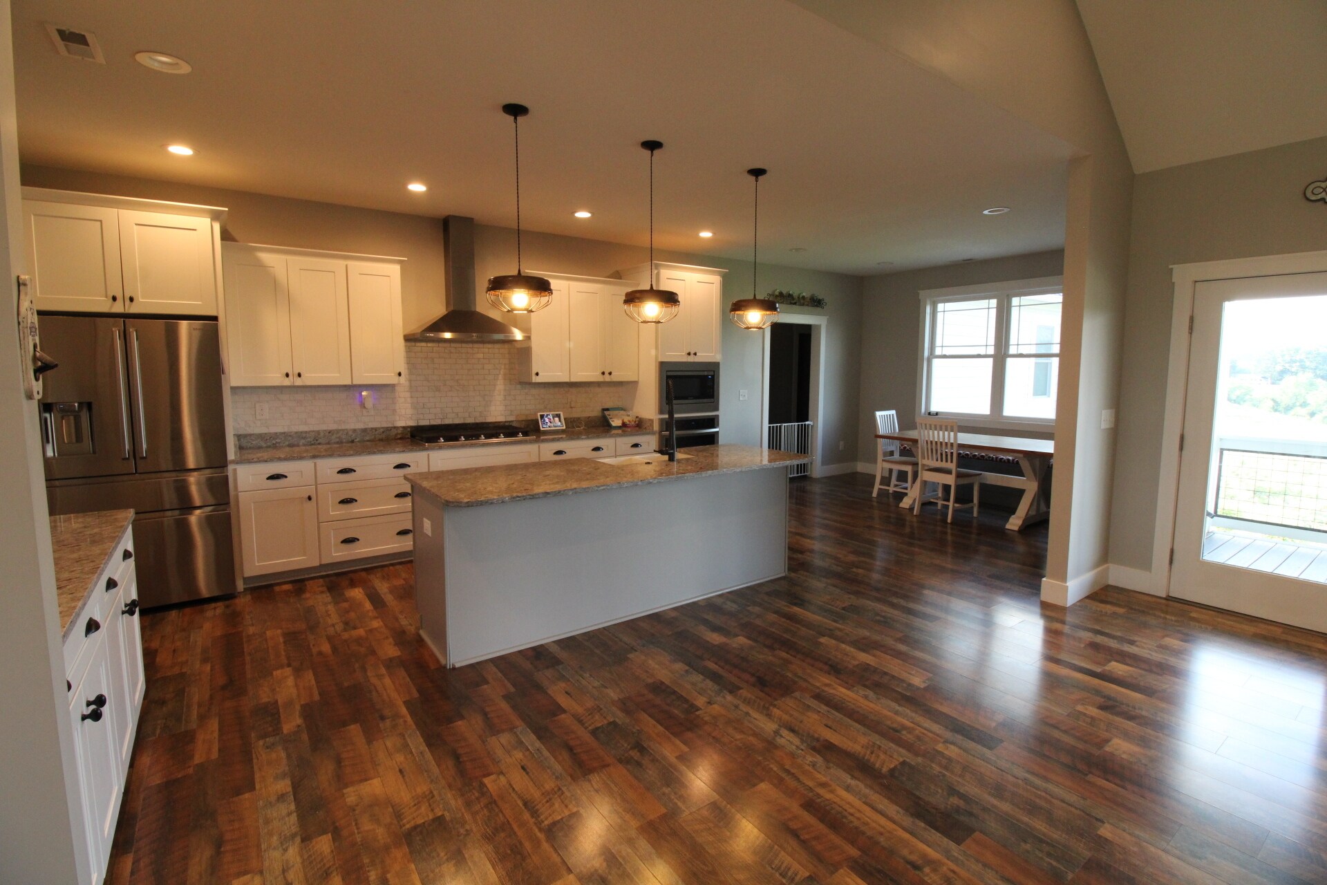Building Photo - 1355 Bear Creek Rd
