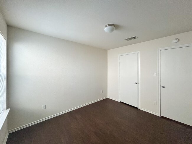 Building Photo - 232 Brandons Way