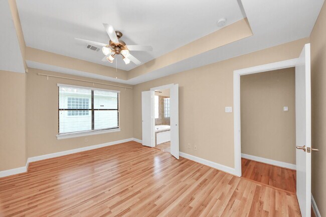 Building Photo - Gated community