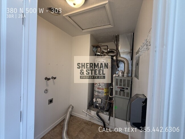 Building Photo - 380 N 500 W