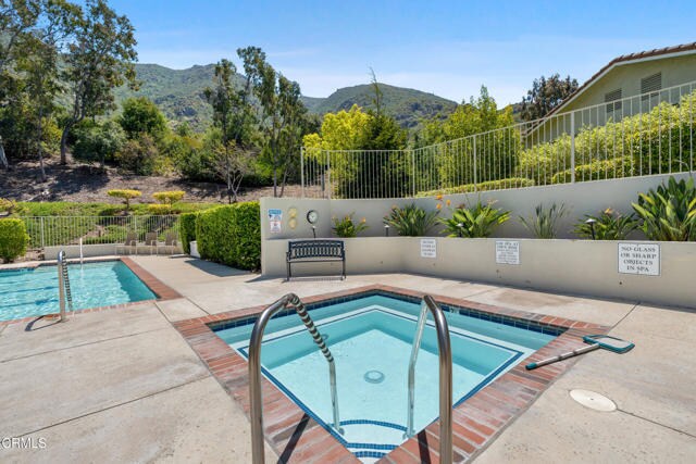 Building Photo - 6526 Lada Ave