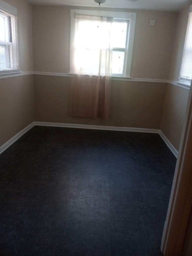 Building Photo - 3632 Watson Rd