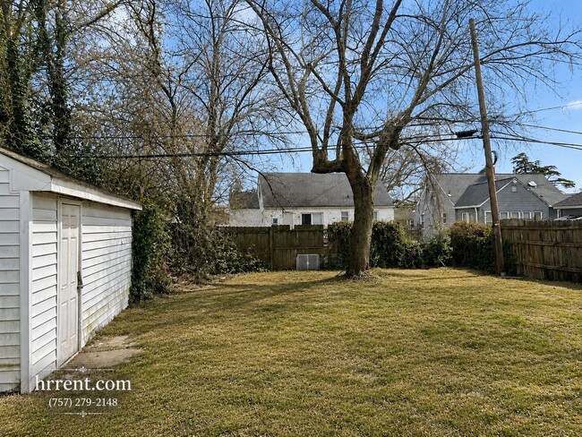 Building Photo - Newly Renovated 2 Bedroom 1 Bathroom Single Family Home located in the Greater Wythe area of Hamp...