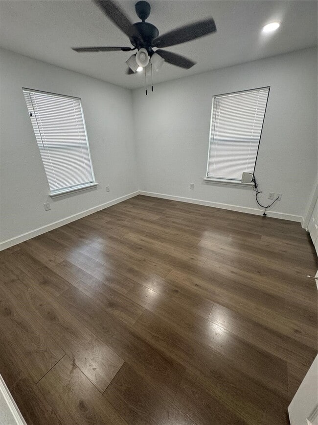 Building Photo - 1549 Co Rd 237