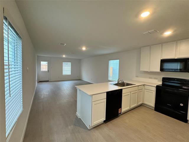 Building Photo - 924 Sandhill Crane Ln