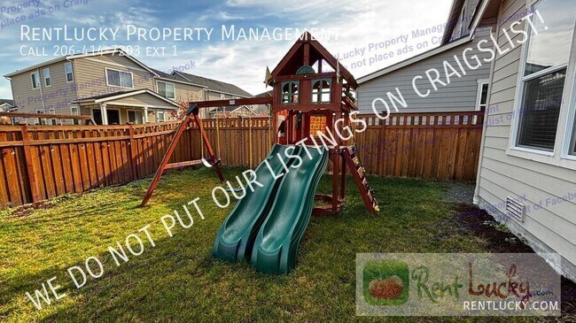 Building Photo - 14633 201st Ave E