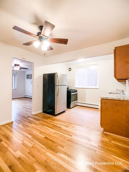 Dining Room #4 - 3154 Schubert Ave