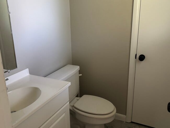Building Photo - Nice 3 bedroom Home in North Little Rock